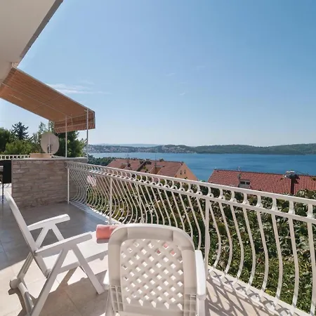 Amazing Apartment In Trogir With House Sea View Exterior photo