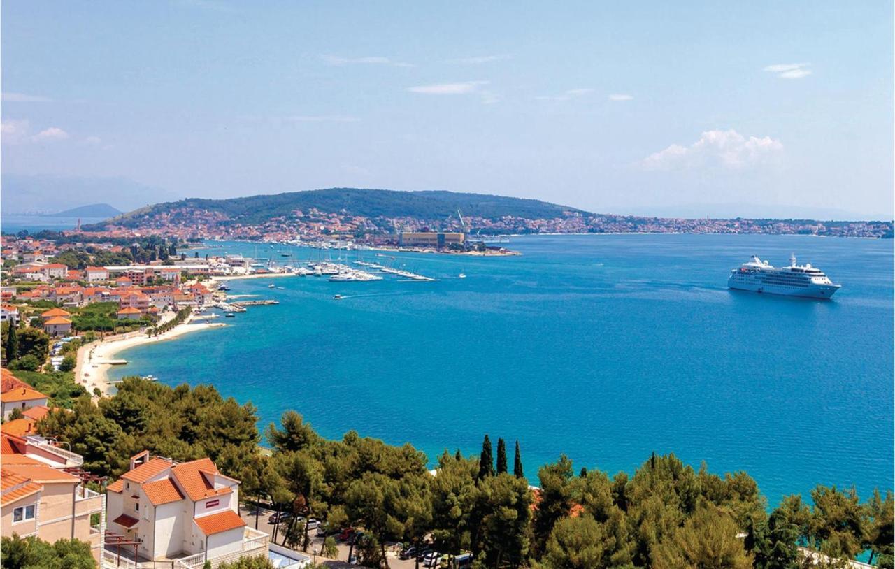 Amazing In With House Sea View Apartment *