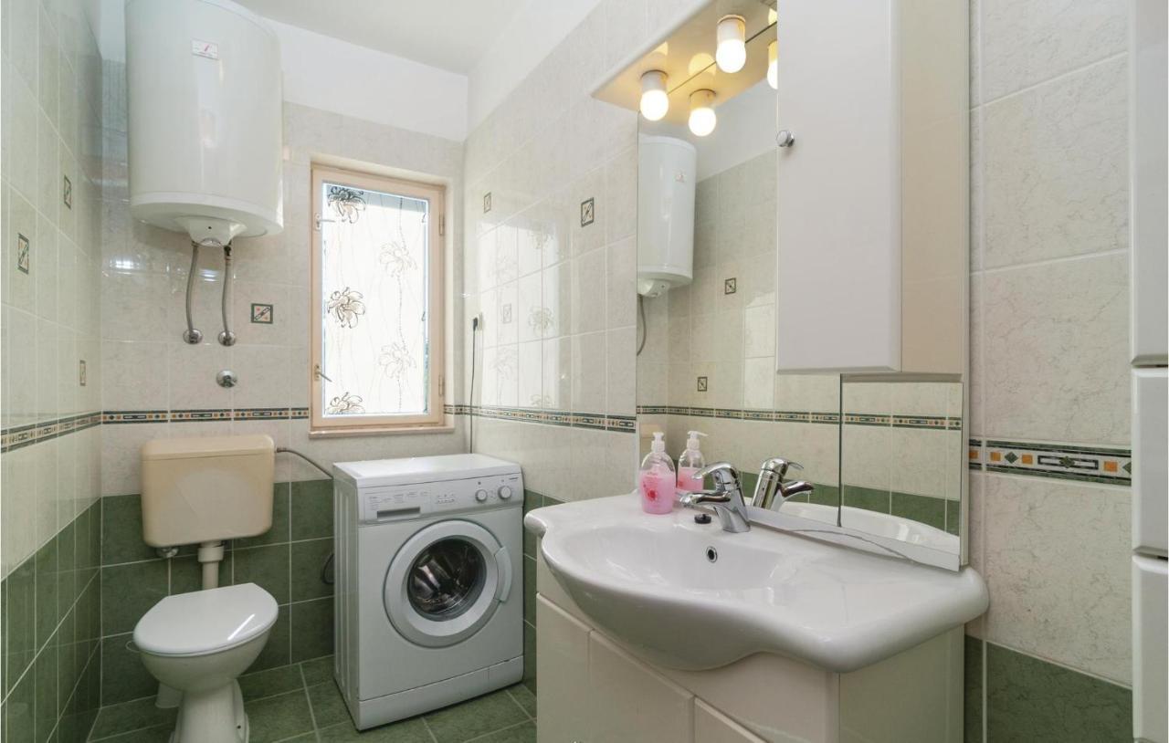 Apartment Amazing In With House Sea View *